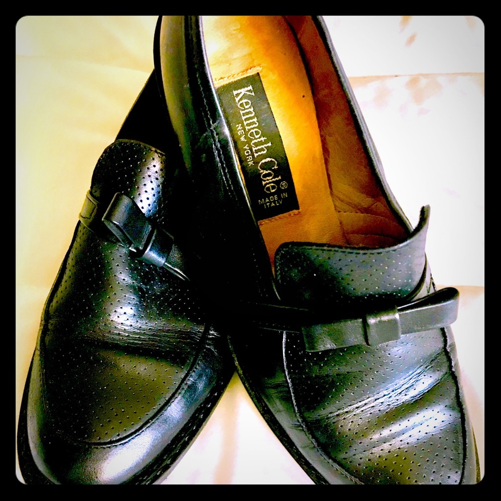 Kenneth Cole leather black loafers